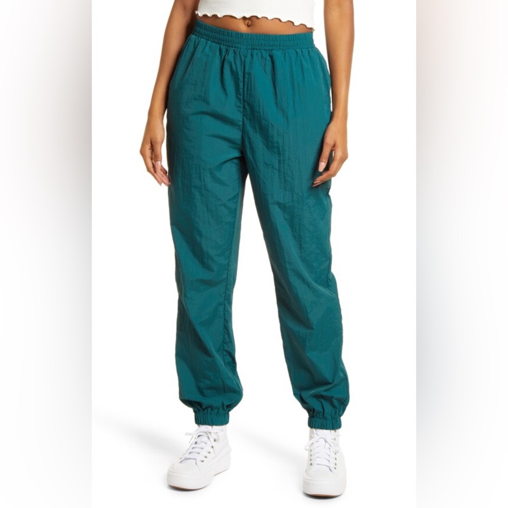 BP Windbreaker Jogger Track Pants Green from Nordstrom Size L